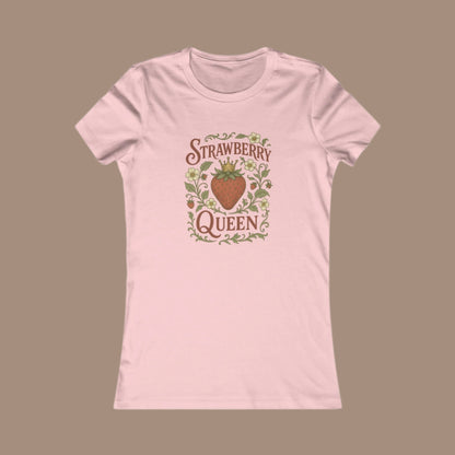 Strawberry Queen Tee 🍓 | Vintage Vibes & Country Soul