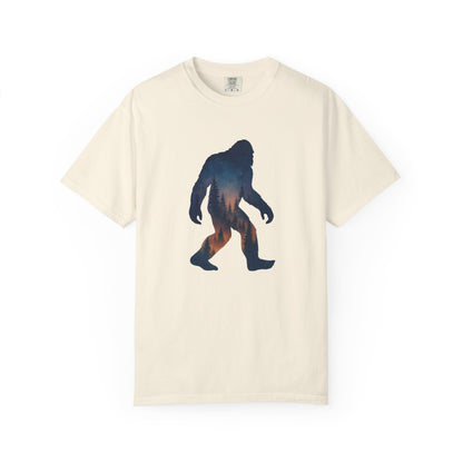 Bigfoot by Moonlight T-Shirt – Sasquatch Forest Cryptid Tee