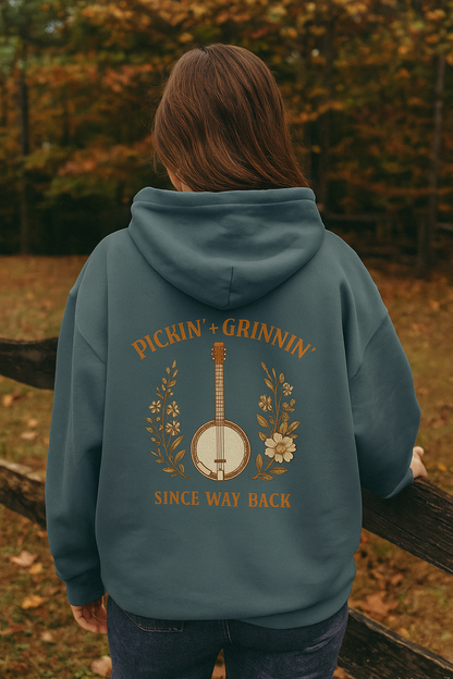 Vintage hoodie Sweatshirt with Pickin and Grinnin Banjo design on the back for bluegrass lovers